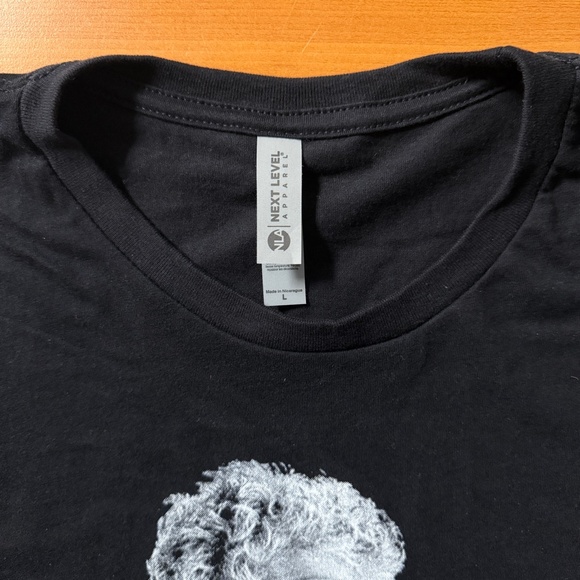 Anthony Bourdain Middle Finger T-Shirt - Picture 3 of 4